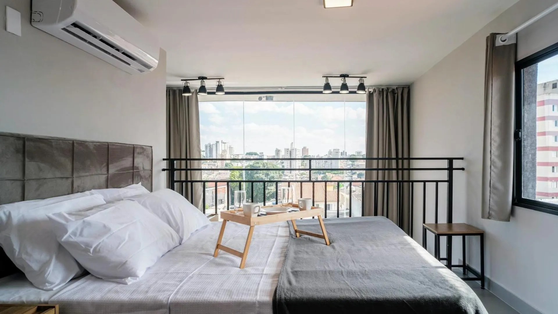 Loft Com Vista Panoramica Aeroporto Spexpo Metro Com Ac Apartment Sao Paulo 0*,